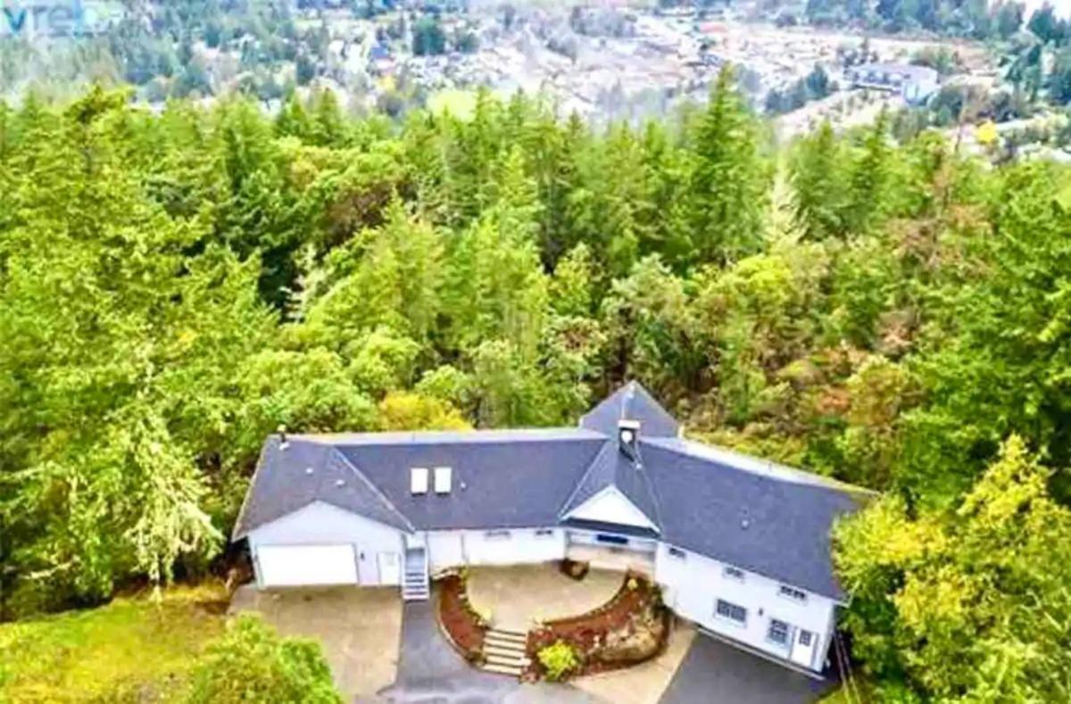 Stunning Home With Amazing Views Near The City Victoria Buitenkant foto